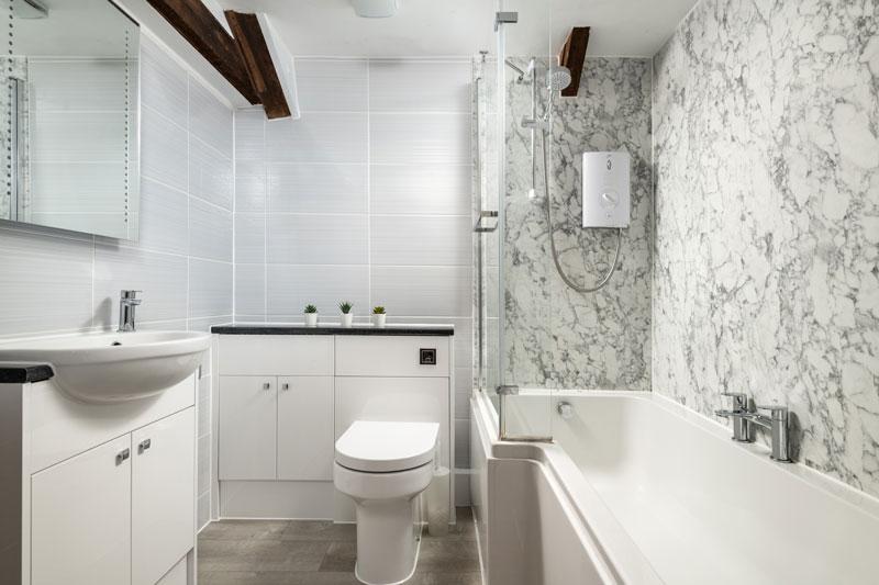 Tilly's Cottage bathroom